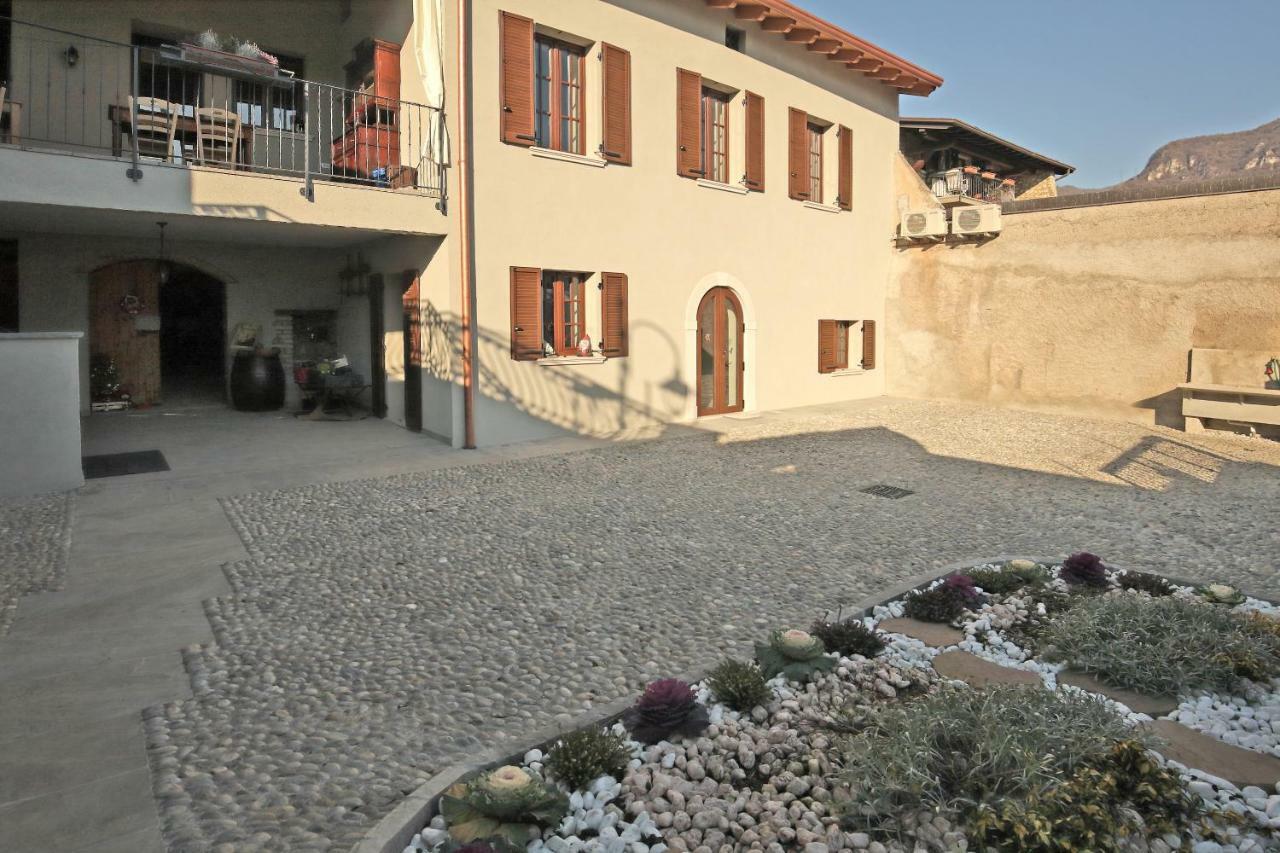 Agriturismo Corte Fontana App. Barbara Salò Eksteriør billede